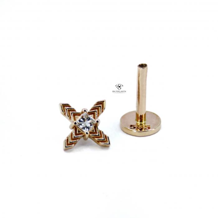 0,04 Karat Dört Ok Pırlanta Tragus TRG1003