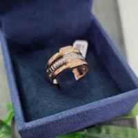 0,14 Karat Tria Rose Beyaz Pırlanta Yüzük YZ21897
