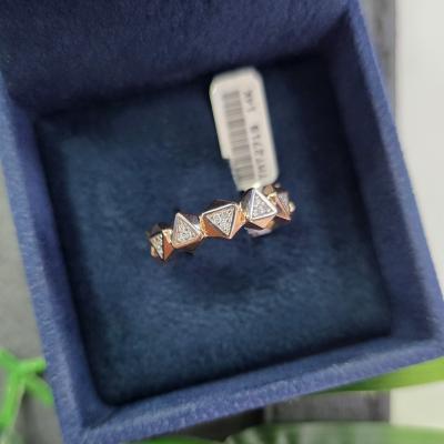 0,18 Karat Triangle Yarımtur Pırlanta Yüzük TMT2719