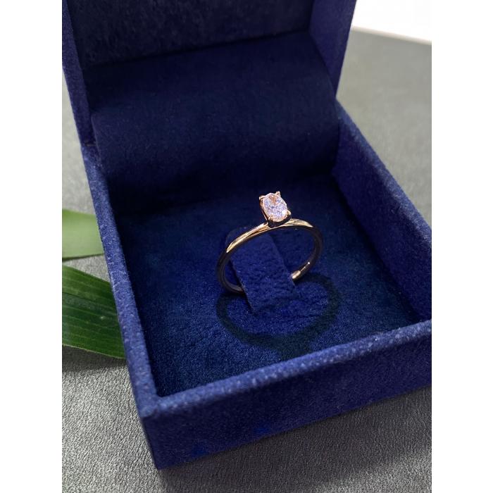 0,30 Karat Gia Sertifikalı Oval Tektaş Pırlanta Yüzük