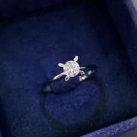 0,30 Karat Hrd Sertifikalı Kadeh Badem Tektaş Pırlanta Yüzük