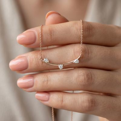 0,31 Karat 3 Pırlantalı Tasarım Kolye KL02647