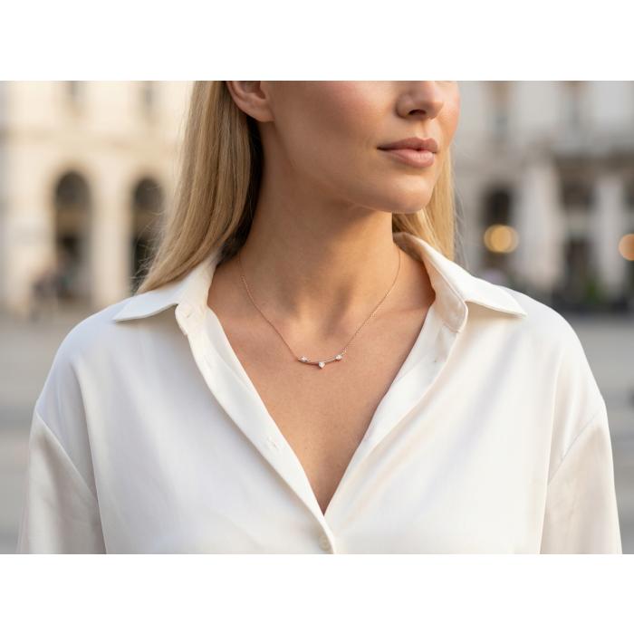 0,31 Karat 3 Pırlantalı Tasarım Kolye KL02647