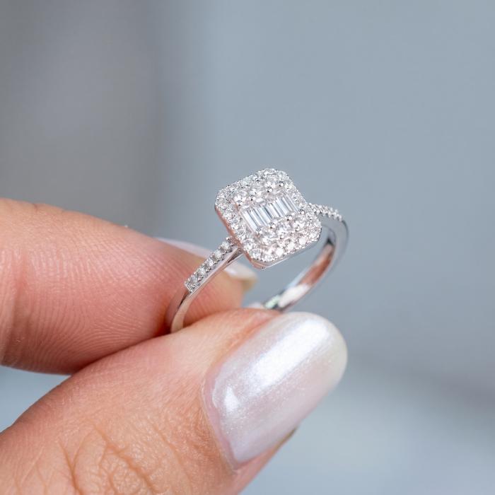 0,33 Karat Boşluksuz Baget Pırlanta Yüzük YZ23283