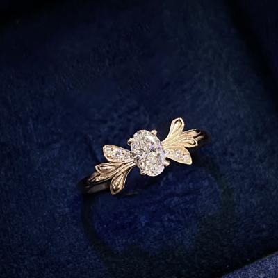 0,34 Karat Gia Sertifikalı Oval Foglia Pırlanta Tektaş Yüzük