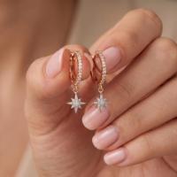 0,35 Karat Yıldız Minimal Pırlanta Küpe KP01217