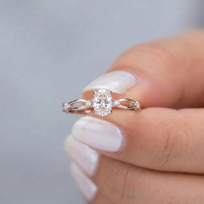0,44 Karat Gia Sertifikalı Oval Sonsuzluk Pırlanta Yüzük YZ23555