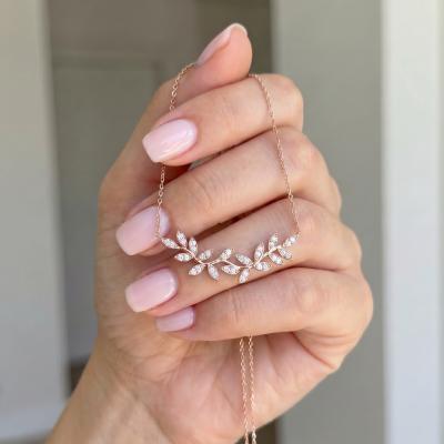 0,46 Karat Rose Yaprak Kolye KL01693