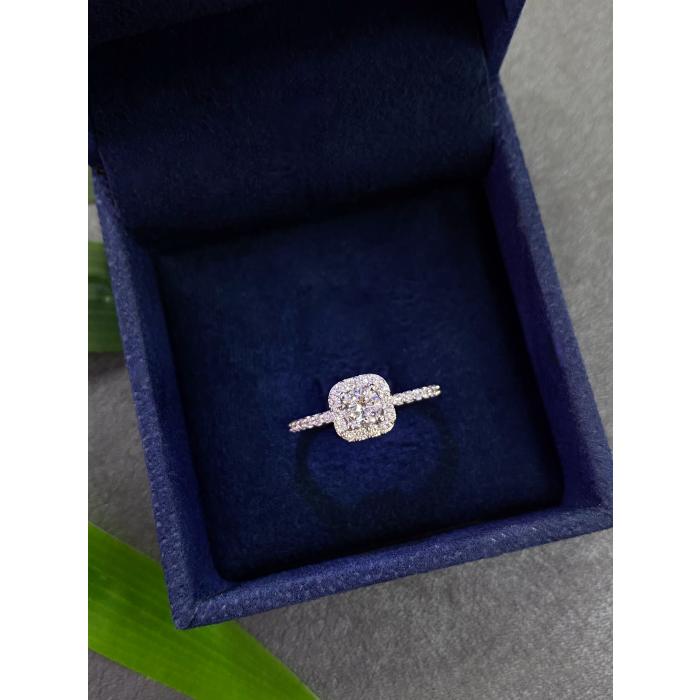 0,55 Karat Hrd Sertifikalı Prenses Tektaş Pırlanta Yüzük