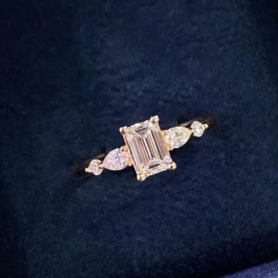 0,68 Karat Emerald Kesim Amedea Vintage Pırlanta Yüzük YZ20879