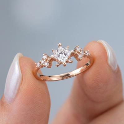 0,70 Karat Gia Sertifikalı Prenses Sante Pırlanta Tektaş Yüzük