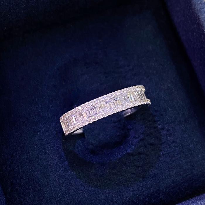 0,96 Karat Baget Yarımtur Pırlanta Yüzük TMT1973