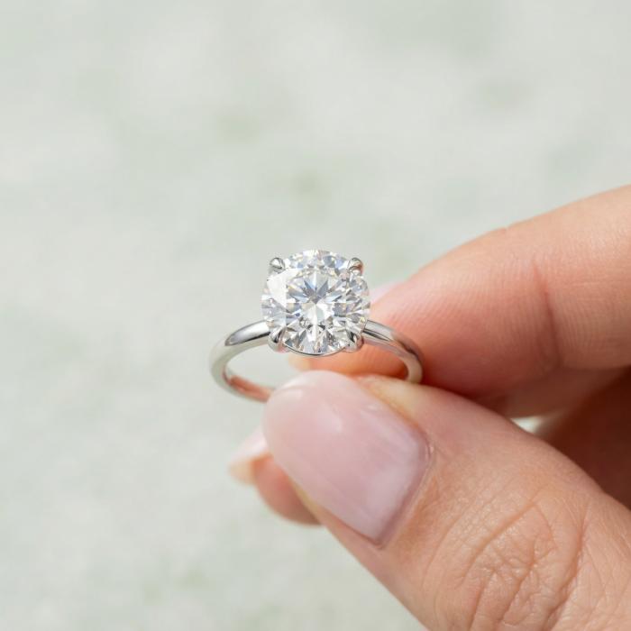 1,00 Karat IGI Sertifikalı 4 Tırnak Tektaş Lab Diamond