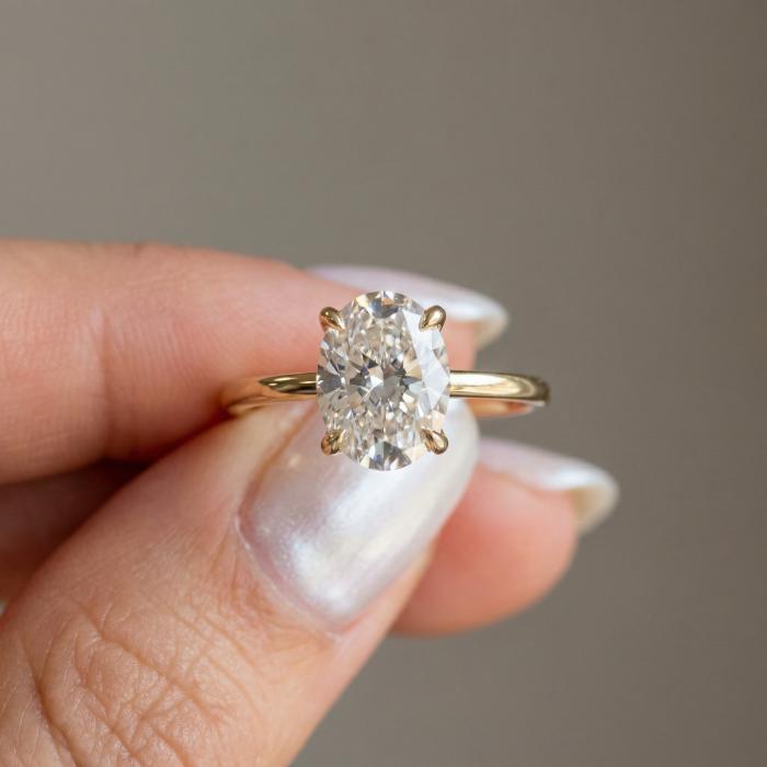 2,00 Karat IGI Sertifikalı Oval Kesim Lab Diamond