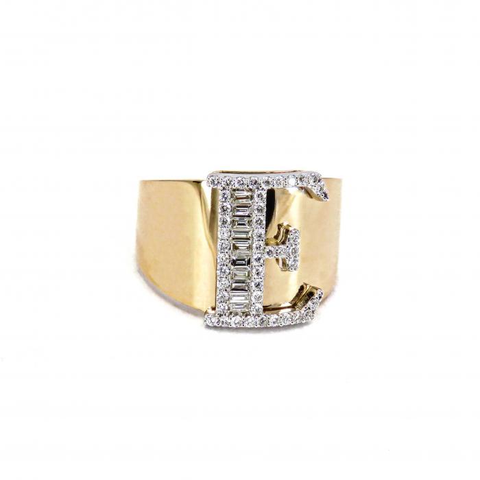 0.51 Karat Mega Harf Pırlanta Baget Yüzük YZ17817