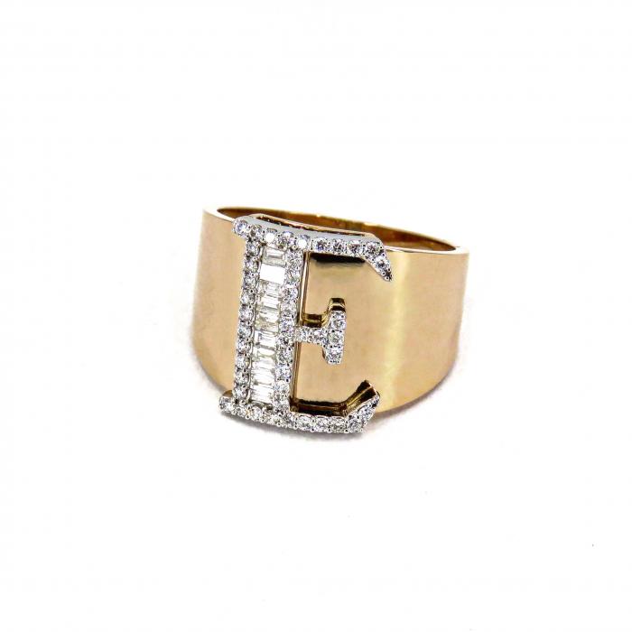 0.51 Karat Mega Harf Pırlanta Baget Yüzük YZ17817